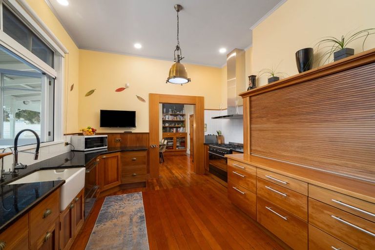 Photo of property in 5 Beresford Street, Russell, 0202