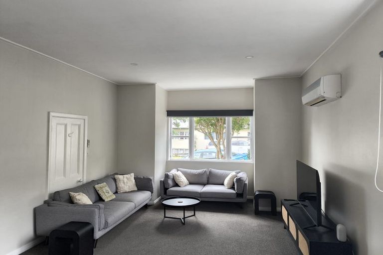 Photo of property in 282 Rintoul Street, Berhampore, Wellington, 6023