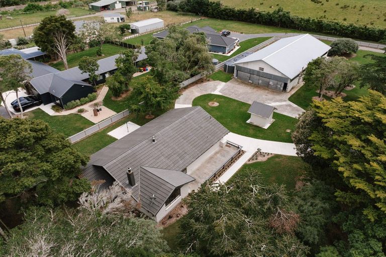 Photo of property in 3 Railway Terrace, Ohau, Levin, 5570