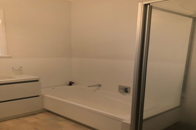 Photo of property in 16 Fergusson Street, Hamilton East, Hamilton, 3216