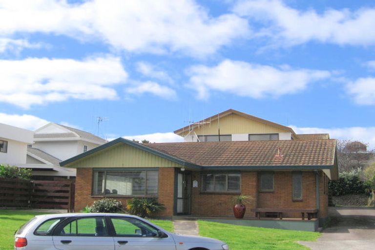 Photo of property in 3a Oceanview Road, Mount Maunganui, 3116