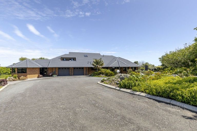 Photo of property in 1179 Devon Road, Bell Block, New Plymouth, 4373