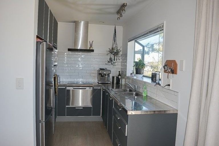 Photo of property in 46a Percy Road, Papamoa Beach, Papamoa, 3118