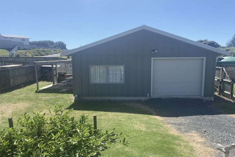 Photo of property in 232 Maunsell Road, Port Waikato, Tuakau, 2695