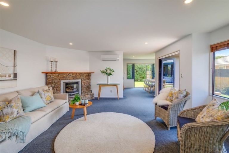 Photo of property in 60 Becmead Drive, Harewood, Christchurch, 8051