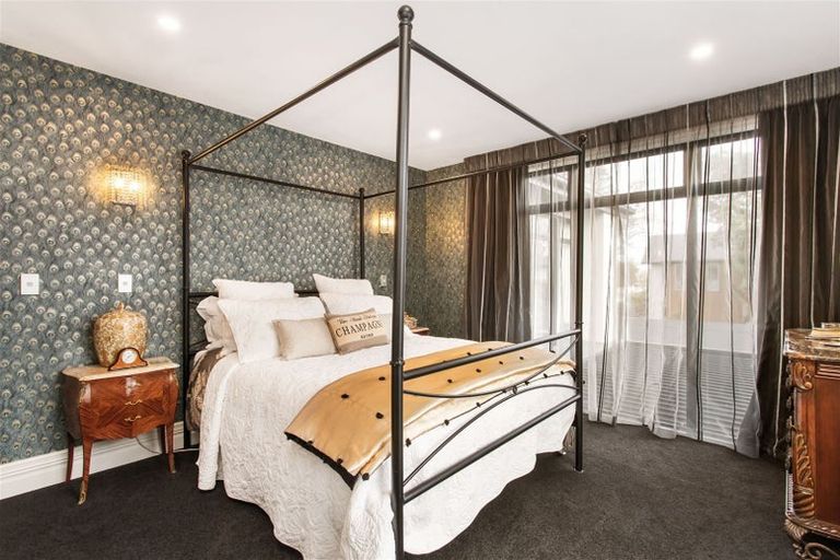 Photo of property in 2 Browns Road, St Albans, Christchurch, 8014