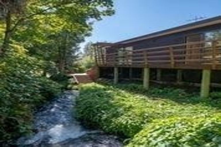 Photo of property in 31 Warren Street, Wanaka, 9305