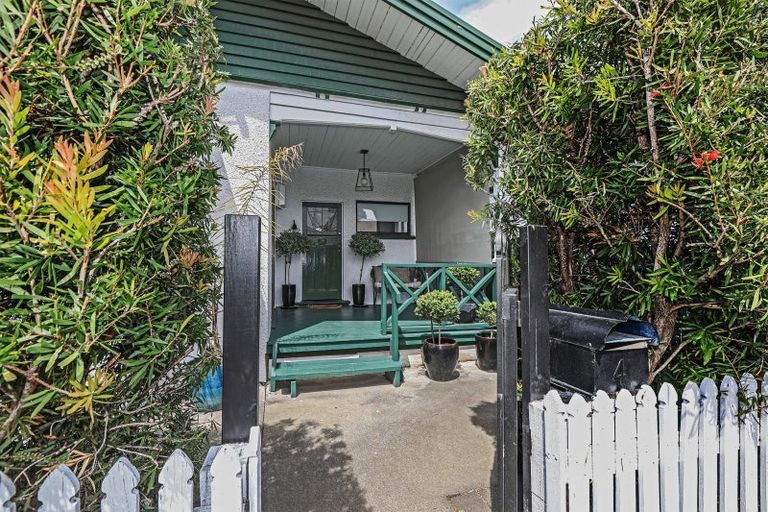 Photo of property in 4 Latham Street, Napier South, Napier, 4110