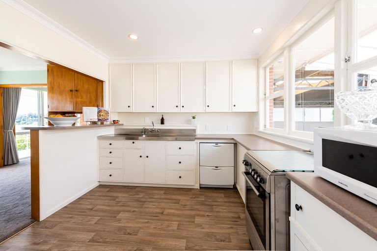 Photo of property in 47 Churchill Road, Judea, Tauranga, 3110