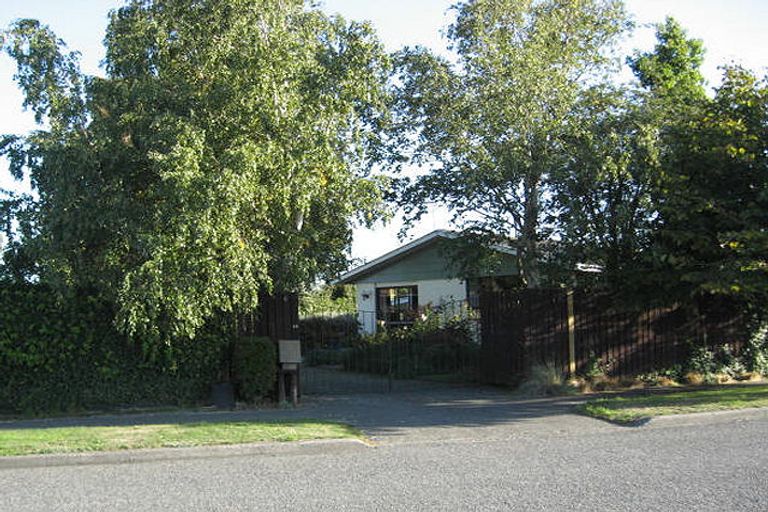 Photo of property in 13 Torlesse Crescent, Darfield, 7510