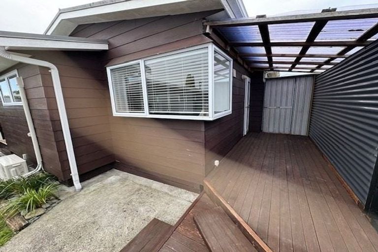 Photo of property in 8 Hastie Place, Onekawa, Napier, 4110