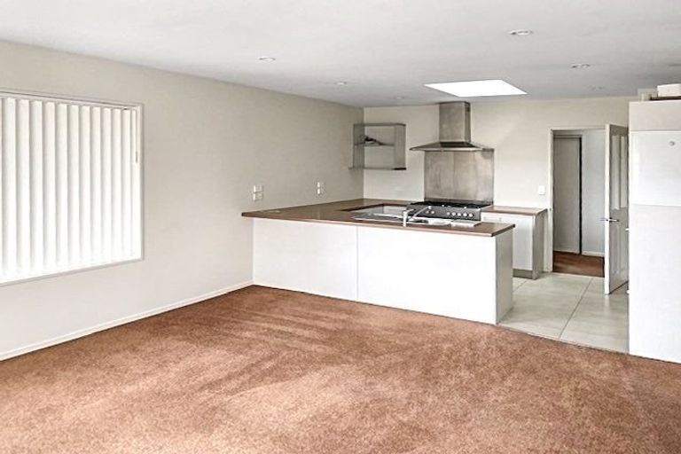 Photo of property in 34 Sycamore Close, Rangiora, 7400
