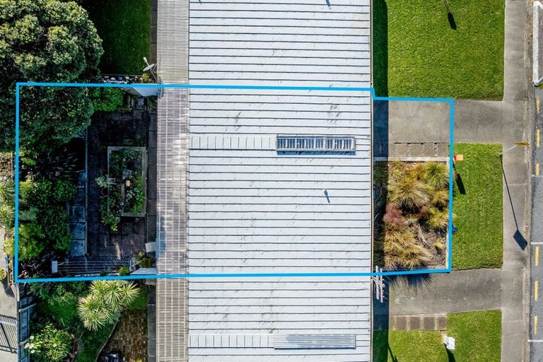 Photo of property in 1b Richard Street, Titahi Bay, Porirua, 5022