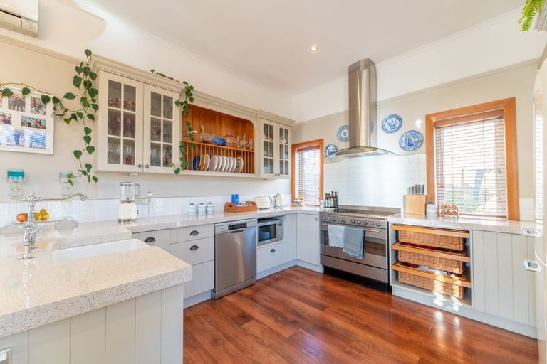 Photo of property in 16 Seddon Street, Highfield, Timaru, 7910