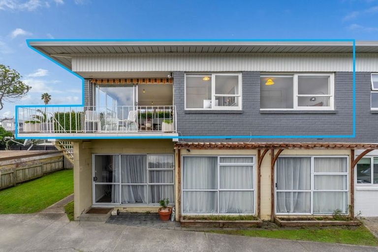 Photo of property in 4/134 Calliope Road, Stanley Point, Auckland, 0624