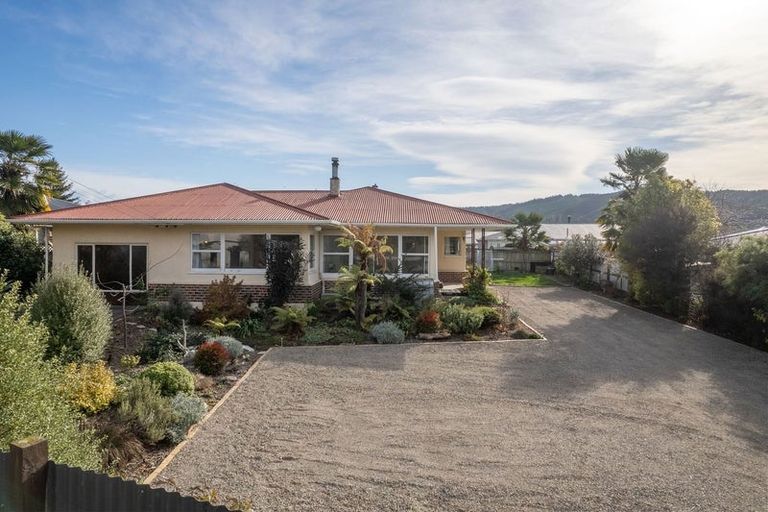 Photo of property in 107 Whitby Road, Wakefield, 7025