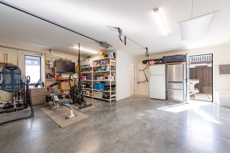 Photo of property in 11 Spinnaker Point, Haruru, 0204