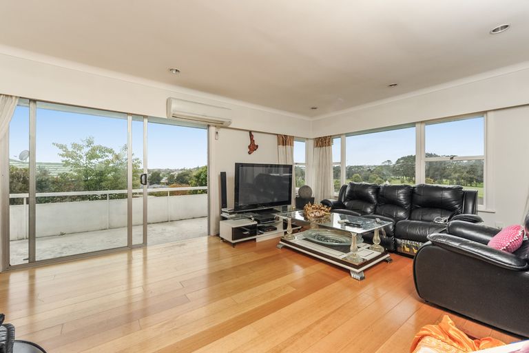 Photo of property in 146 White Swan Road, Mount Roskill, Auckland, 1041