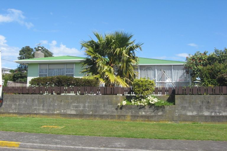Photo of property in 22 Alberta Road, Glen Avon, New Plymouth, 4312