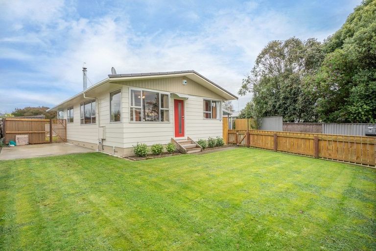 Photo of property in 48 Amberley Avenue, Westbrook, Palmerston North, 4412