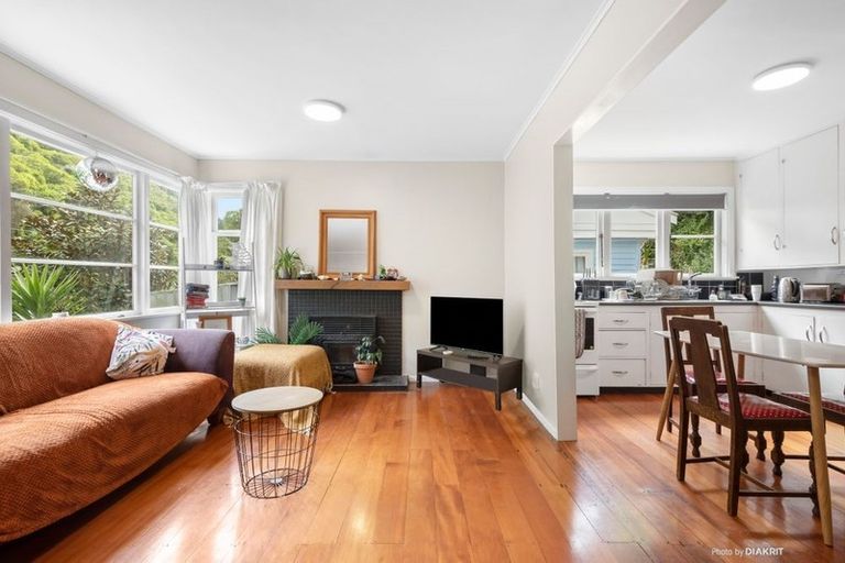 Photo of property in 417 Ohiro Road, Brooklyn, Wellington, 6021