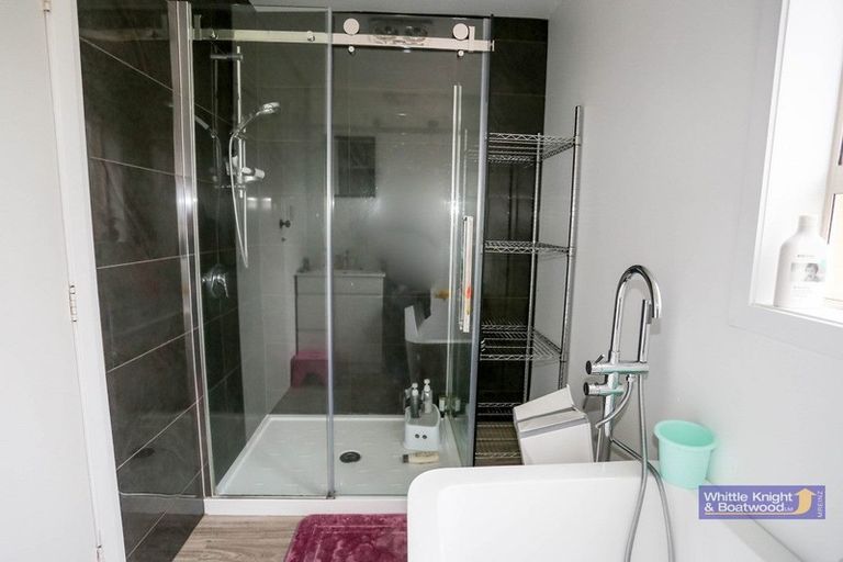 Photo of property in 55 Memorial Avenue, Ilam, Christchurch, 8053