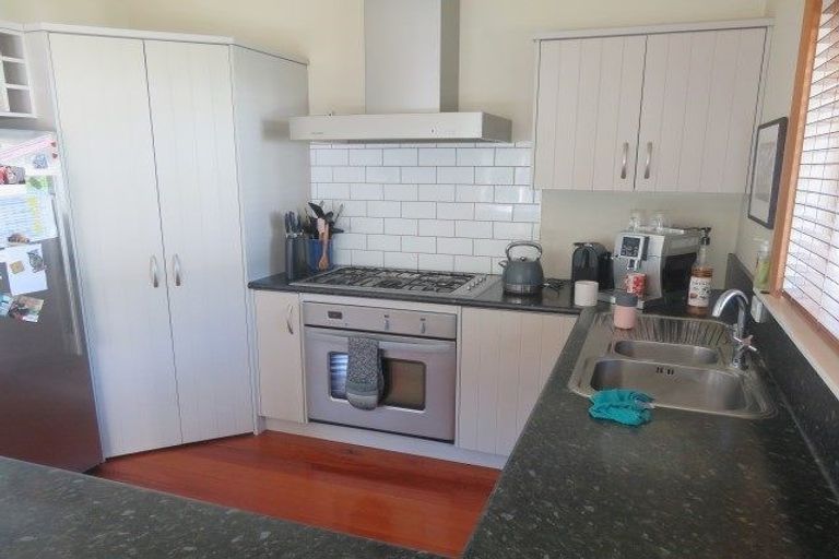 Photo of property in 1 Masons Avenue, Hamilton East, Hamilton, 3216