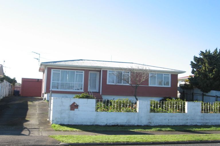 Photo of property in 44 Addington Avenue, Manurewa, Auckland, 2102