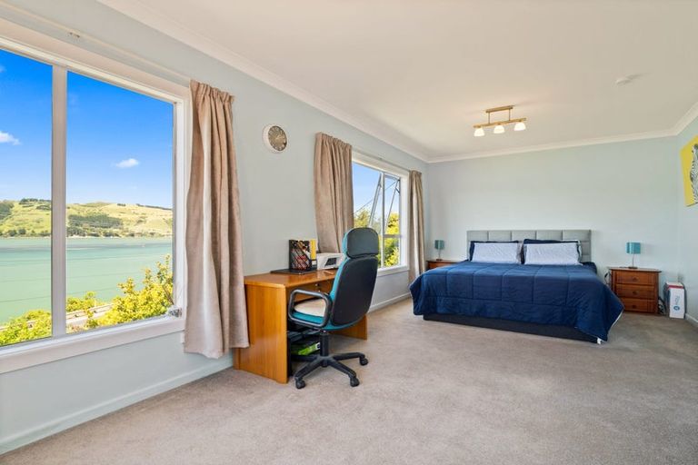 Photo of property in 349 Ravensbourne Road, Maia, Dunedin, 9022