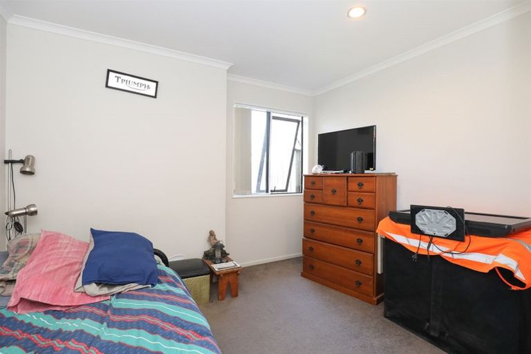 Photo of property in 10 Ribbonwood Close, Te Kauwhata, 3710