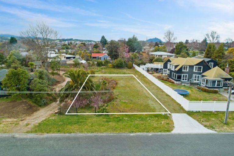 Photo of property in 24a Otupai Street, Two Mile Bay, Taupo, 3330