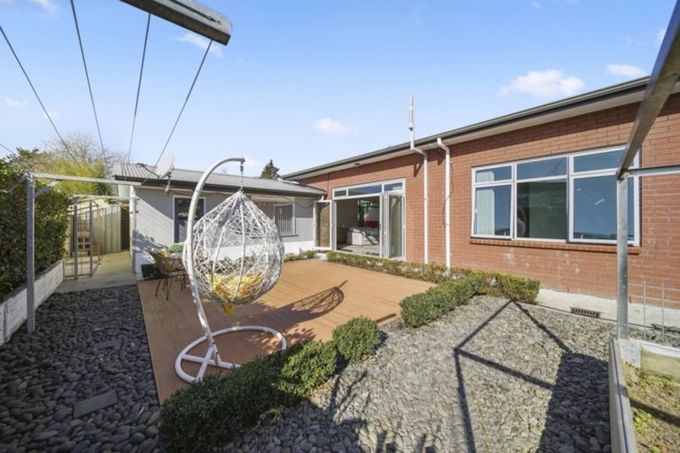 Photo of property in 33 Hope Farm Avenue, Pakuranga Heights, Auckland, 2010