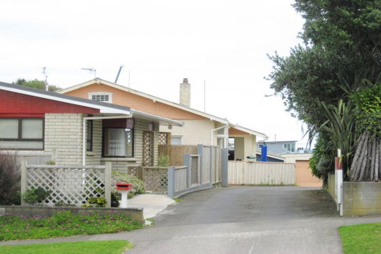 Photo of property in 14b Sackville Street, Fitzroy, New Plymouth, 4312