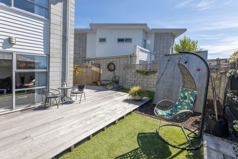 Photo of property in 48b Dickens Street, Addington, Christchurch, 8024