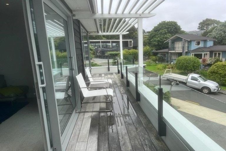 Photo of property in 23 Rangitoto View Road, Cockle Bay, Auckland, 2014