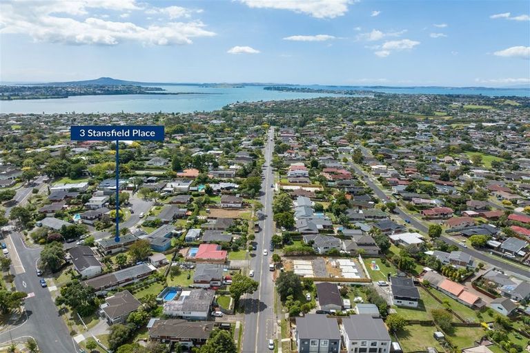 Photo of property in 3 Stansfield Place, Sunnyhills, Auckland, 2010