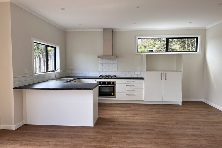 Photo of property in 392a Cambridge Terrace, Naenae, Lower Hutt, 5011