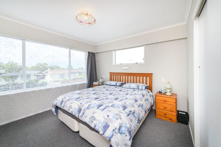 Photo of property in 10 Dewe Avenue, Feilding, 4702