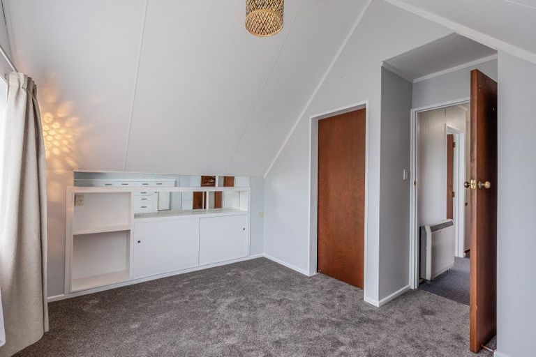 Photo of property in 6 Jarrett Court, Roslyn, Palmerston North, 4414