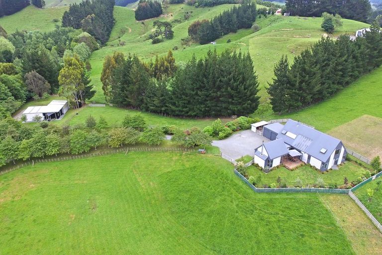 Photo of property in 1021 Whitemans Valley Road, Blue Mountains, Upper Hutt, 5371