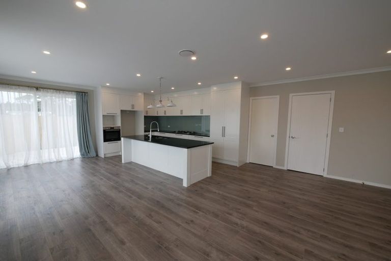 Photo of property in 21 Nohoanga Road, Karaka, Papakura, 2113