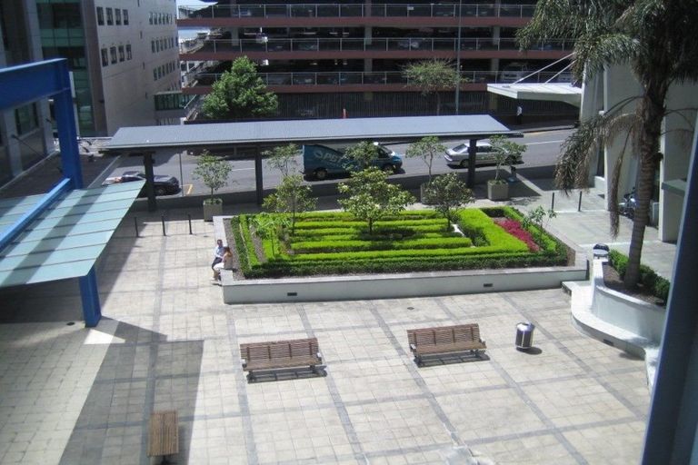 Photo of property in The Heritage Hotel Apartments, 650/35 Hobson Street, Auckland Central, Auckland, 1010
