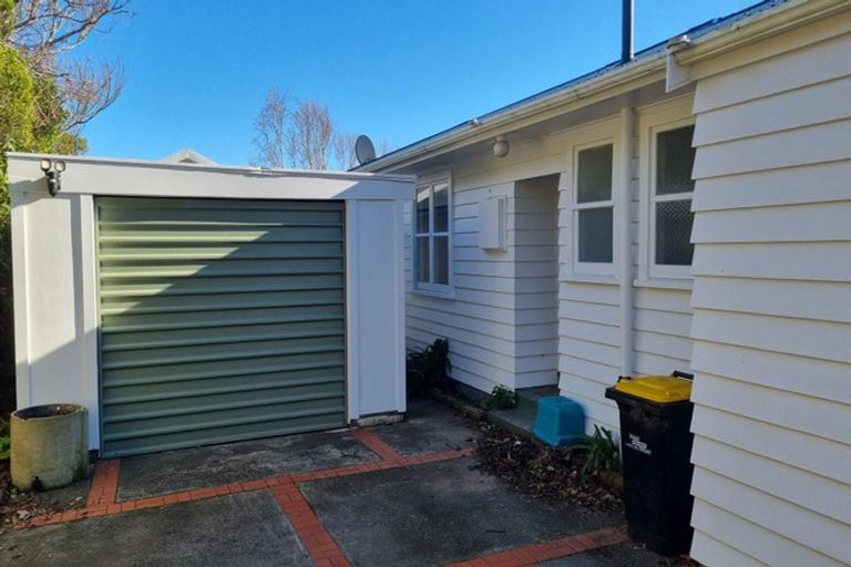 Photo of property in 128 Helston Road, Paparangi, Wellington, 6037