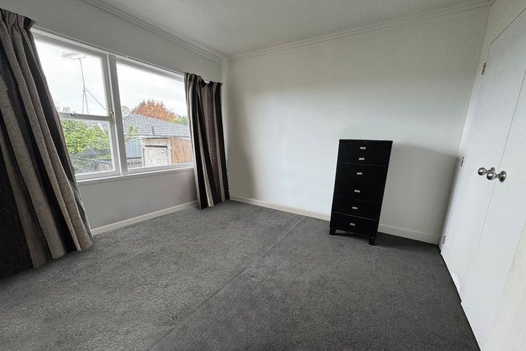 Photo of property in 2/1 Broadview Place, Howick, Auckland, 2014