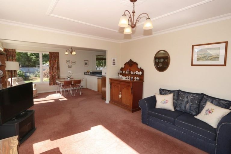 Photo of property in 27 Middle Road, Allenton, Ashburton, 7700