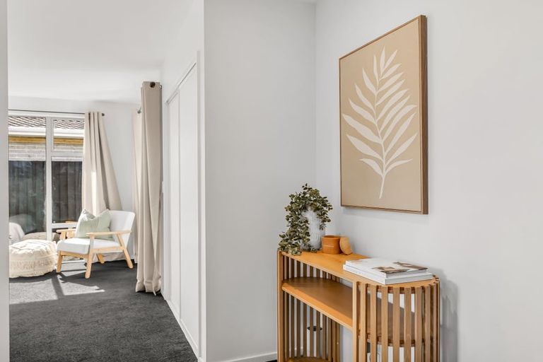 Photo of property in 15 Halswell Junction Road, Halswell, Christchurch, 8025