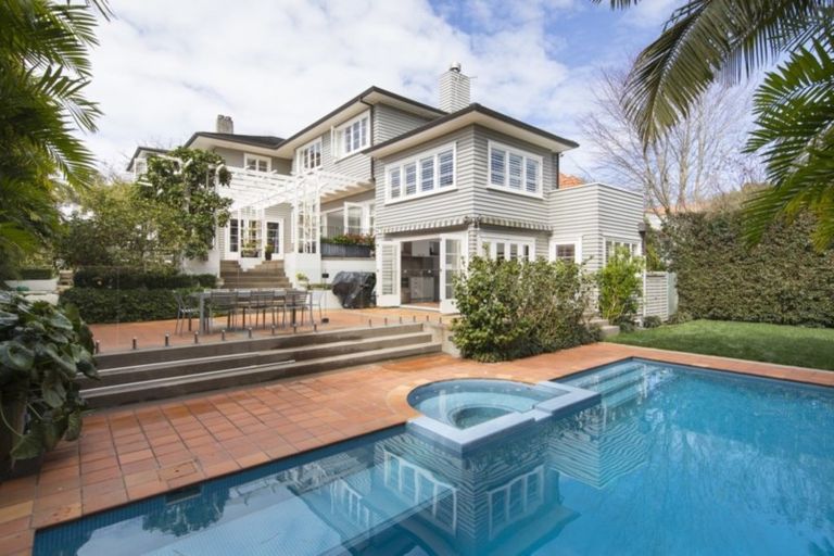 Photo of property in 128 St Stephens Avenue, Parnell, Auckland, 1052