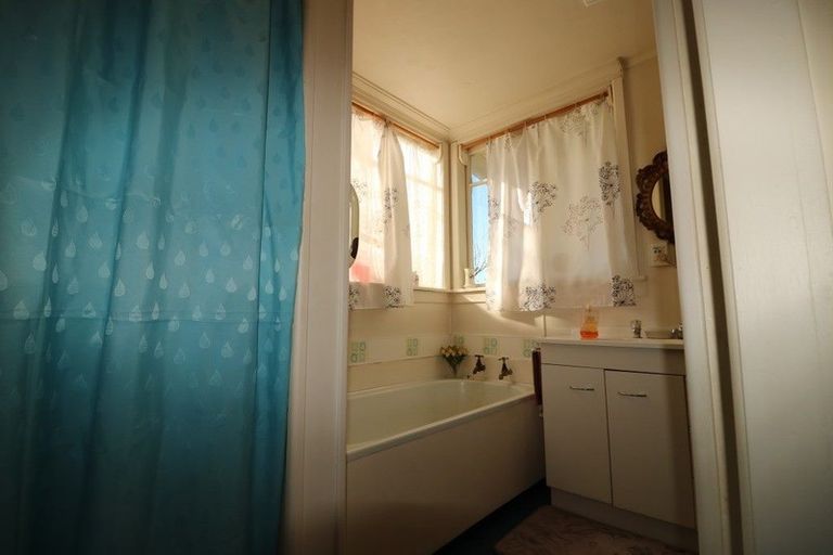 Photo of property in 120 Arapuni Street, Putaruru, 3411