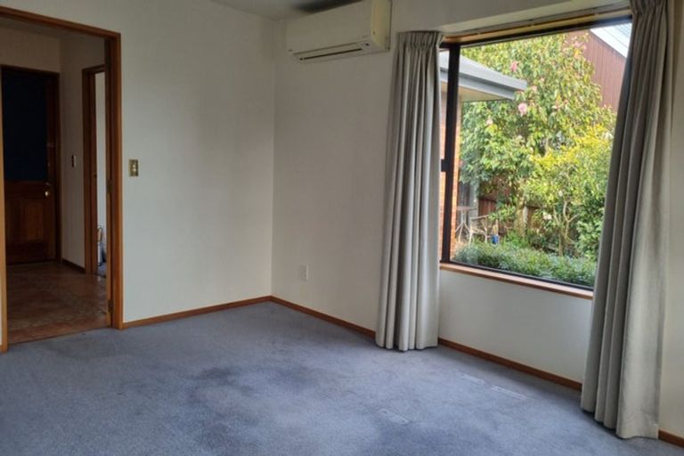 Photo of property in 17 Veitches Road, Casebrook, Christchurch, 8051