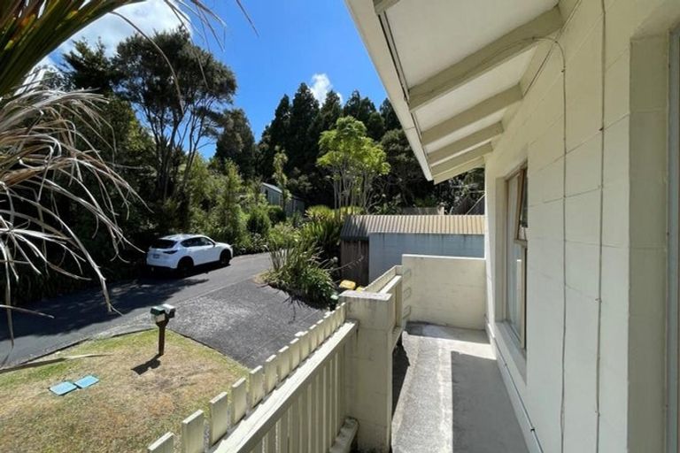 Photo of property in 4 Wyvern Place, Glenfield, Auckland, 0629